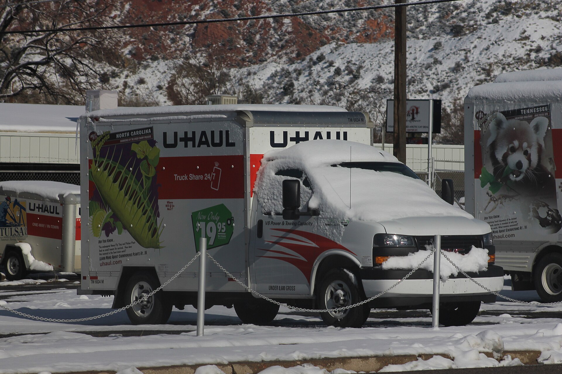 U-Haul moving box truck and enclosed cargo trailers for local relocation