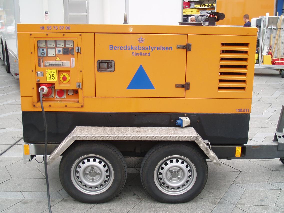 Mobile 40 kVA towable diesel generator trailer